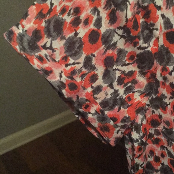 ❤️❤️Gap Floral Dress❤️❤️ - Picture 4 of 6